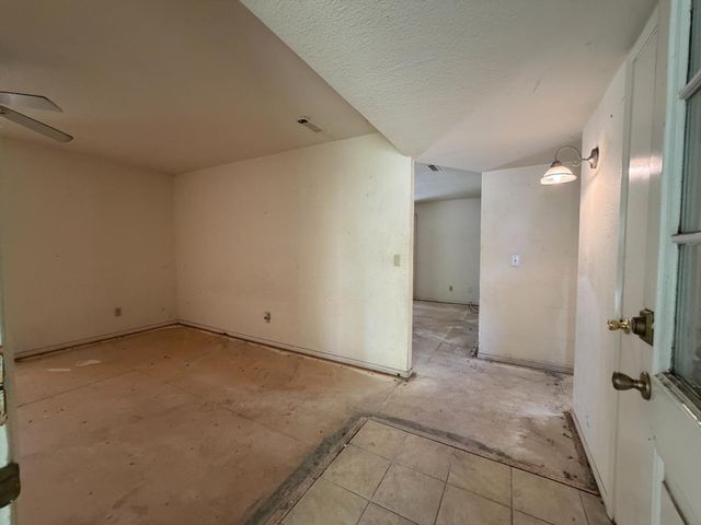 277 Prado Way, Stockton, CA 95207