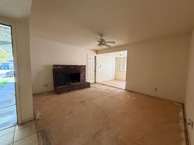 277 Prado Way, Stockton, CA 95207