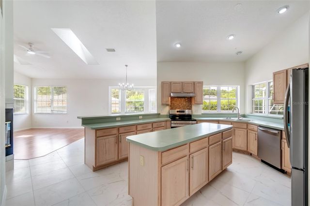 7649 SW 103RD LOOP, Ocala, FL 34476