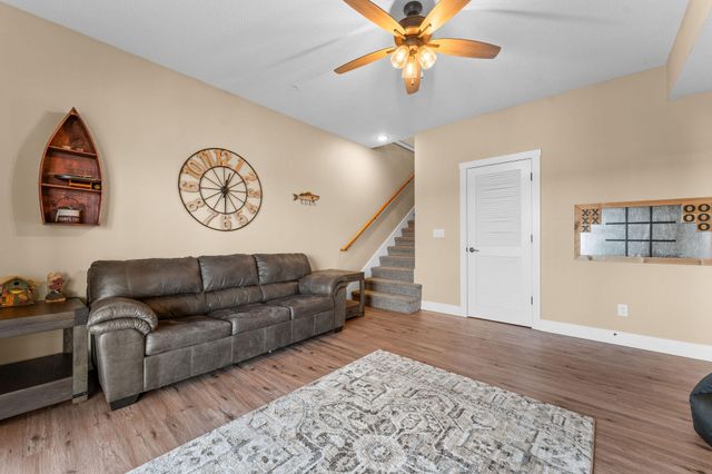 60 Settlers Cv Kimberling City, Kimberling City, MO 65686