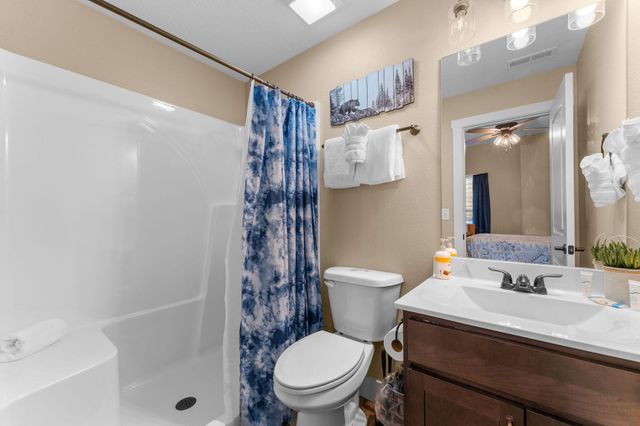 60 Settlers Cv Kimberling City, Kimberling City, MO 65686