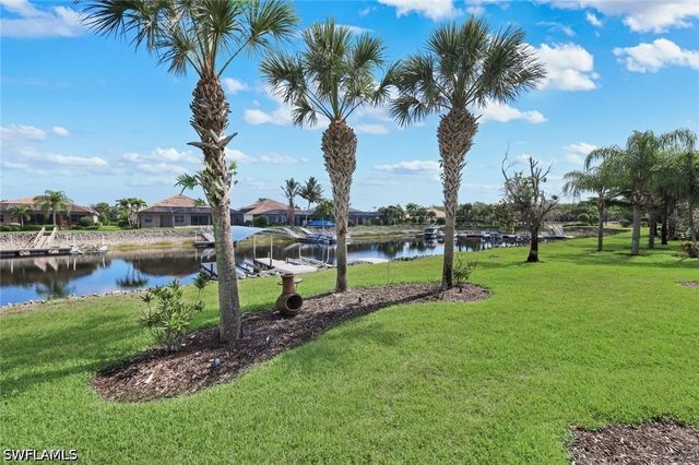 9179 Flint CT, Naples, FL 34120