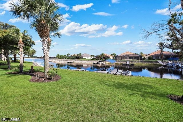 9179 Flint CT, Naples, FL 34120