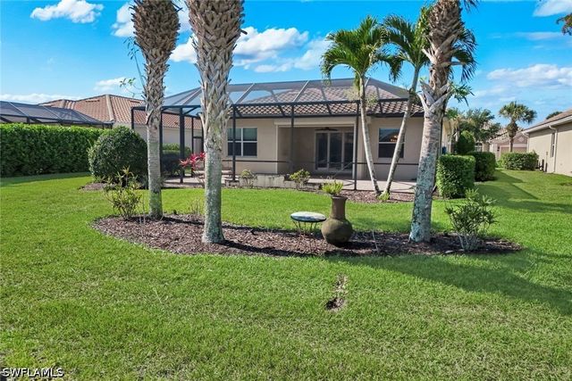 9179 Flint CT, Naples, FL 34120