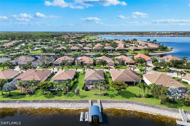 9179 Flint CT, Naples, FL 34120