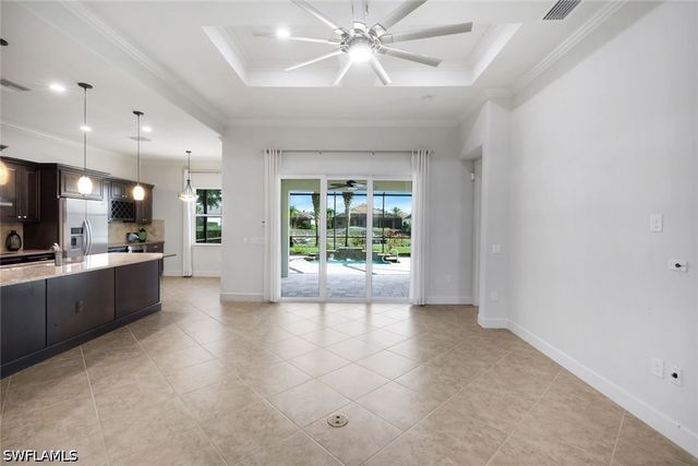 9179 Flint CT, Naples, FL 34120