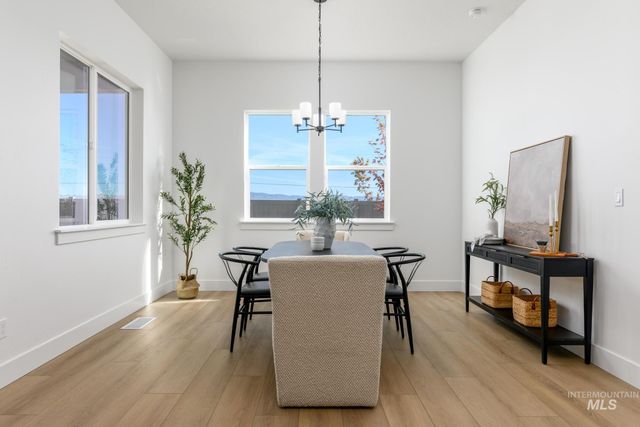 2580 N Leatherwood Ave., Star, ID 83669