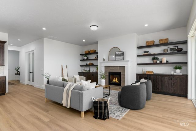 2580 N Leatherwood Ave., Star, ID 83669