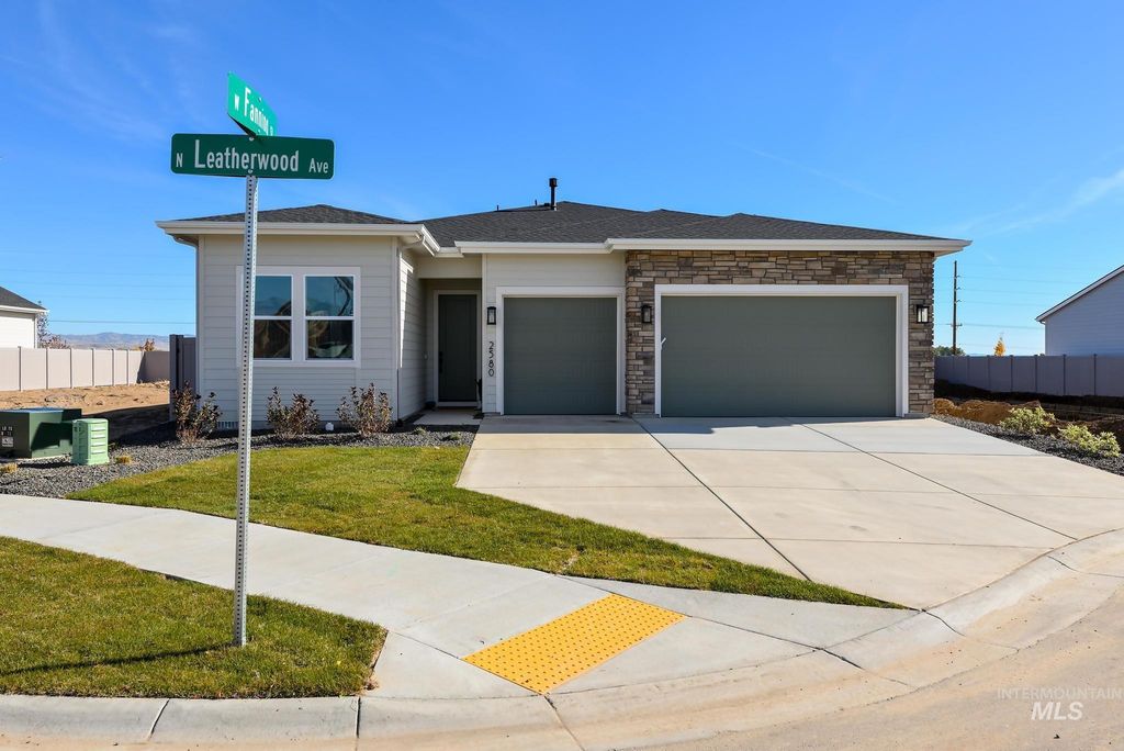 2580 N Leatherwood Ave., Star, ID 83669