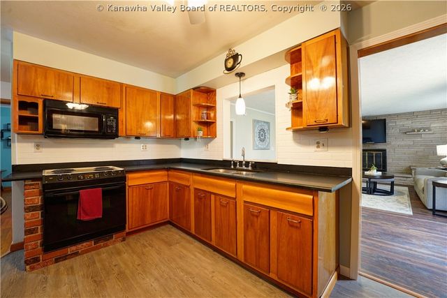 224 Dutch Road, Charleston, WV 25302