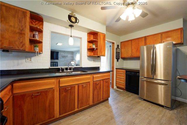224 Dutch Road, Charleston, WV 25302