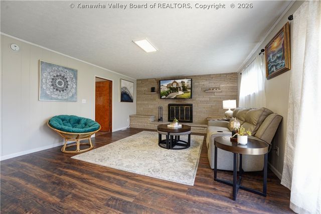 224 Dutch Road, Charleston, WV 25302