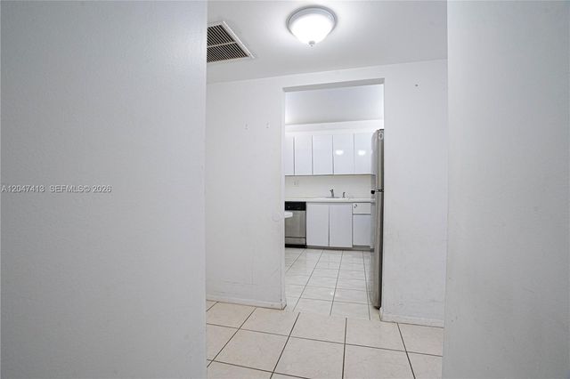 600 Three Islands Blvd 316, Hallandale Beach, FL 33009
