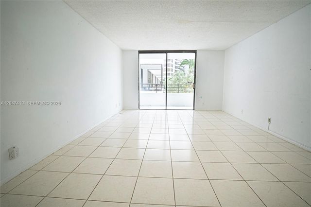 600 Three Islands Blvd 316, Hallandale Beach, FL 33009