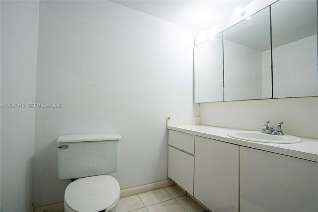 600 Three Islands Blvd 316, Hallandale Beach, FL 33009