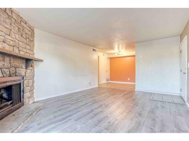 1757 S Pitkin St A, Aurora, CO 80017