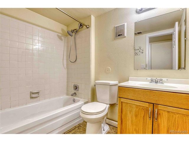 1757 S Pitkin St A, Aurora, CO 80017