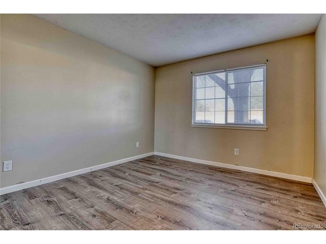 1757 S Pitkin St A, Aurora, CO 80017