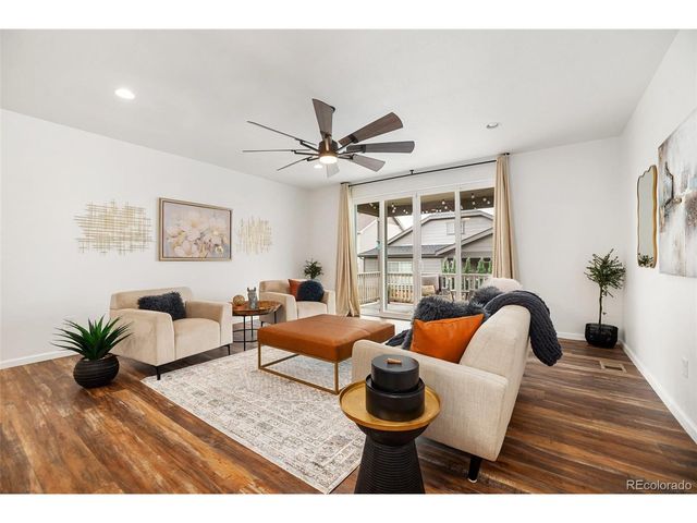 24777 E Alamo Pl, Aurora, CO 80016