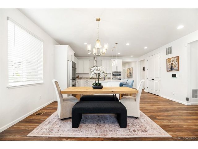 24777 E Alamo Pl, Aurora, CO 80016