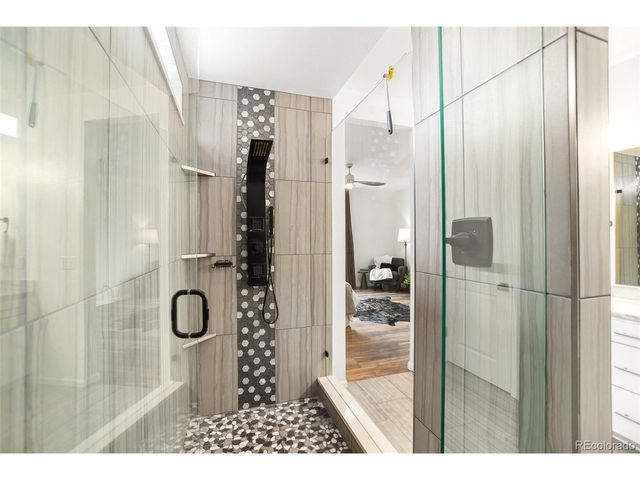 24777 E Alamo Pl, Aurora, CO 80016