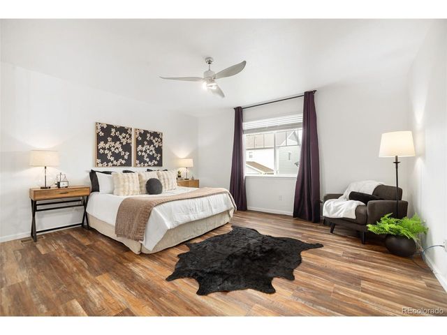 24777 E Alamo Pl, Aurora, CO 80016