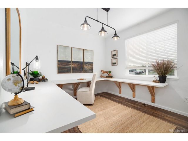 24777 E Alamo Pl, Aurora, CO 80016