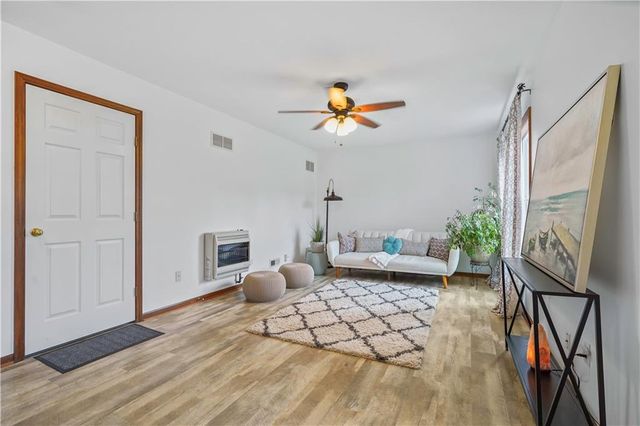 16390 S Blake Street, Olathe, KS 66062