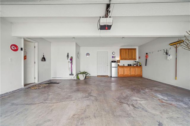 16390 S Blake Street, Olathe, KS 66062