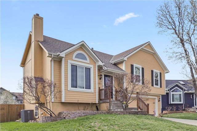 16390 S Blake Street, Olathe, KS 66062