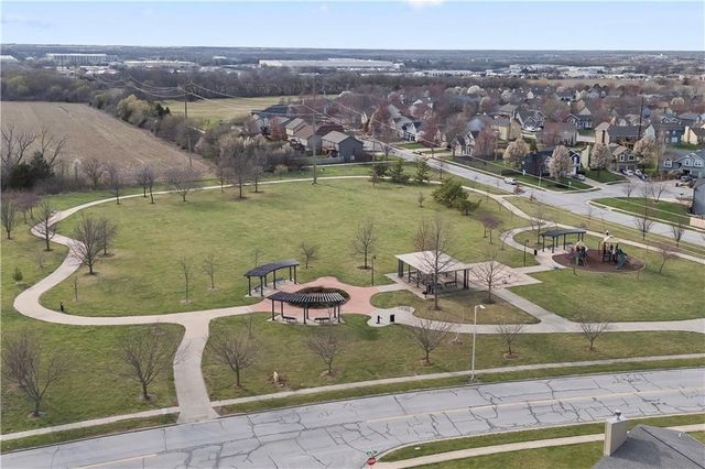 16390 S Blake Street, Olathe, KS 66062