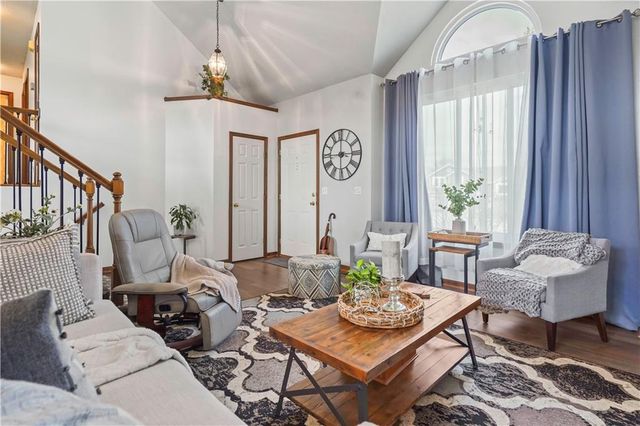 16390 S Blake Street, Olathe, KS 66062