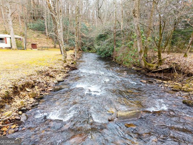 102 Hideaway Cove, Hayesville, NC 28904