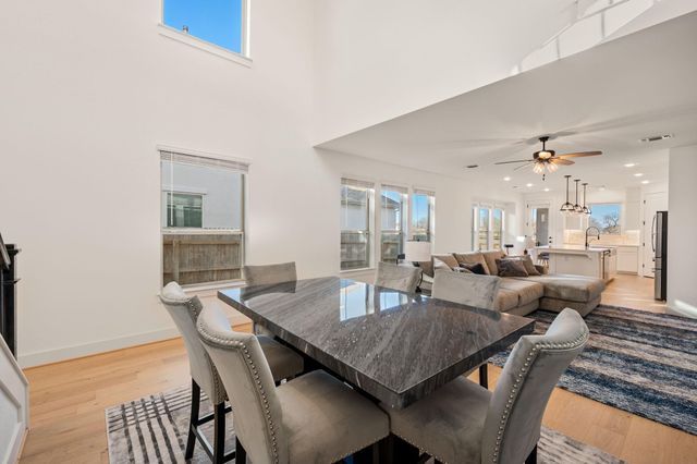 117 Dycus BND, Liberty Hill, TX 78642
