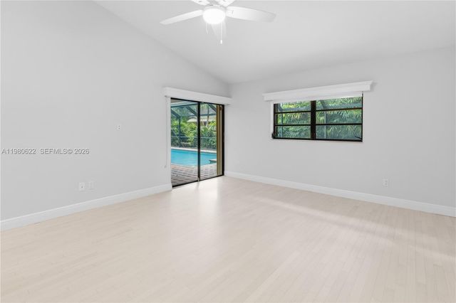 11028 SW 77th Ct Cir, Pinecrest, FL 33156