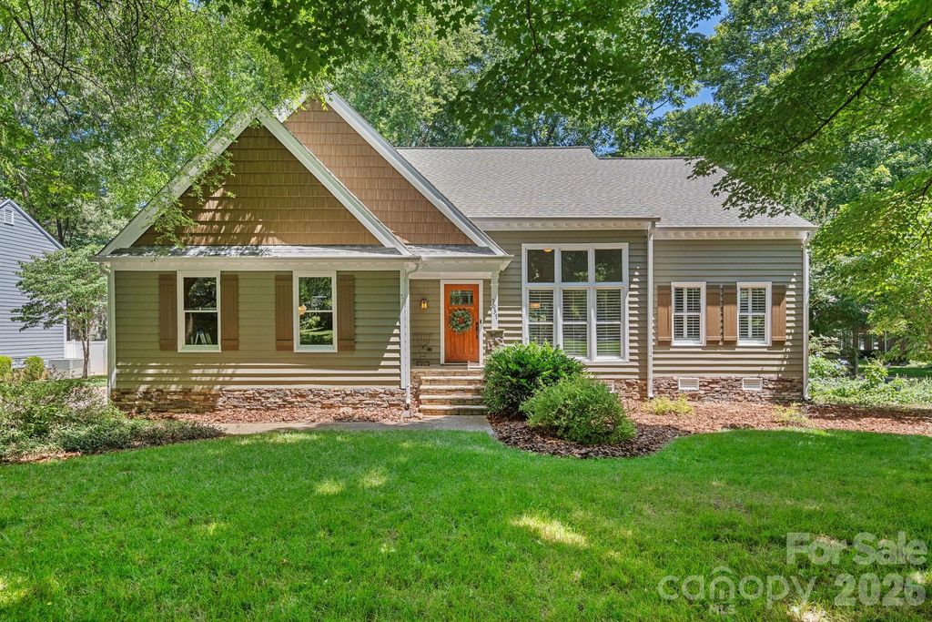 9037 Willow Trace Court, Huntersville, NC 28078