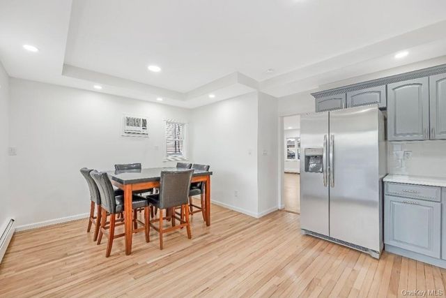 54 5th Street, Ronkonkoma, NY 11779