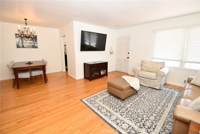 5206 Torrance Boulevard, Torrance, CA 90503