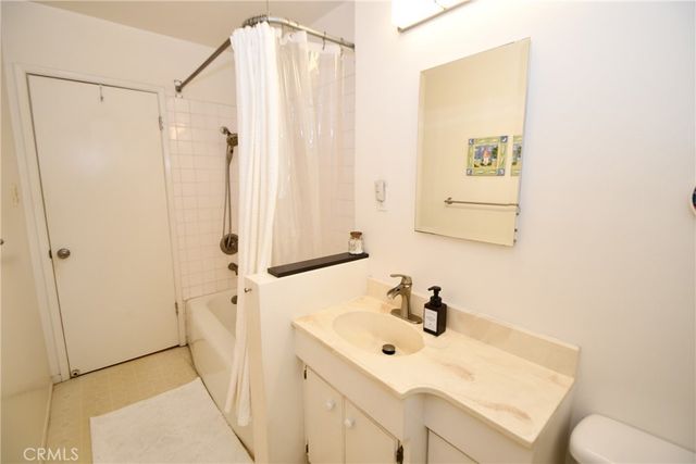 5206 Torrance Boulevard, Torrance, CA 90503