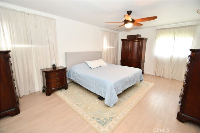 5206 Torrance Boulevard, Torrance, CA 90503