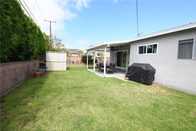 5206 Torrance Boulevard, Torrance, CA 90503