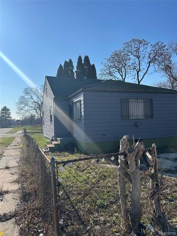 13500 Heyden Street, Detroit, MI 48223