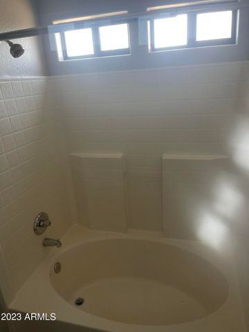 21655 N 36TH Avenue 135, Glendale, AZ 85308