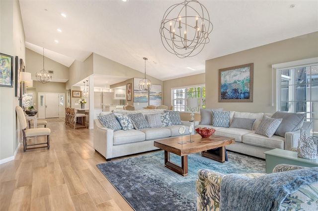 3427 WINDING OAKS DRIVE 14, Longboat Key, FL 34228