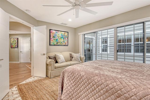 3427 WINDING OAKS DRIVE 14, Longboat Key, FL 34228