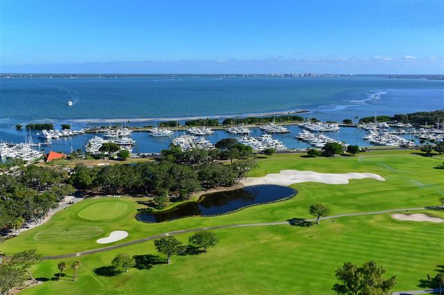 3427 WINDING OAKS DRIVE 14, Longboat Key, FL 34228