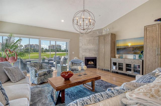 3427 WINDING OAKS DRIVE 14, Longboat Key, FL 34228