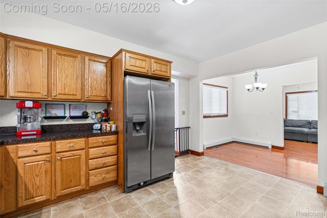 6383 Lapeer Road, Burton, MI 48509