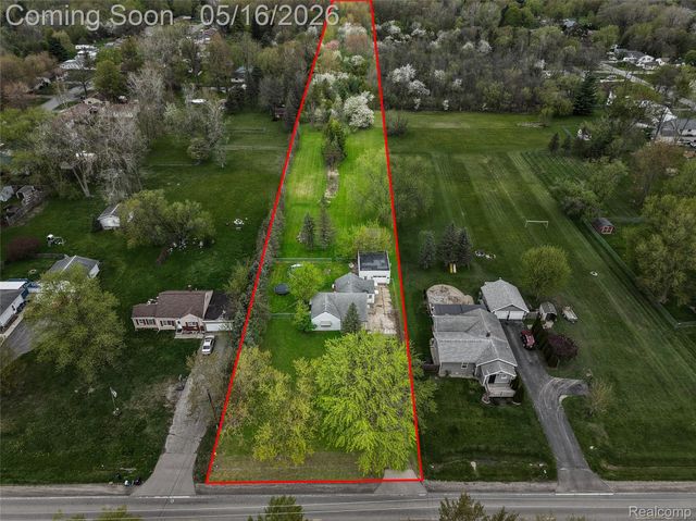 6383 Lapeer Road, Burton, MI 48509