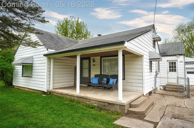 6383 Lapeer Road, Burton, MI 48509